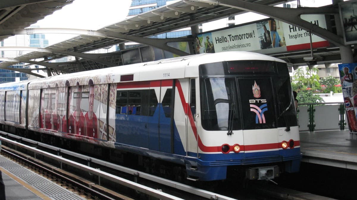 On Nut vs Phra Khanong: Sukhumvit's Best-Value Stops, Compared Honestly
